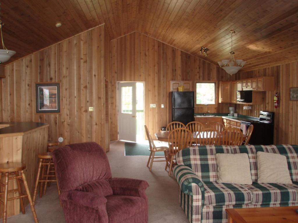 Totem Resorts Sioux Narrows Room photo